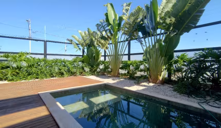 Linda Casa com Piscina