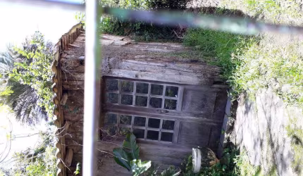 Lote/Terreno para venda tem 330 metros quadrados em Vila Ipiranga - Porto Alegre - RS