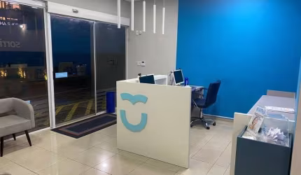 Predio de odontologia e estética, de Alto Padrão, à Venda no Centro de Mogi das Cruzes-SP - 15 Vagas de Garagem e 700m² de Área
