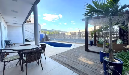 Casa a venda no Bella Citta em Mogi das Cruzes.