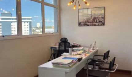 Sala comercial a Venda no Parque Monte Líbano em Mogi das Cruzes.