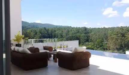 Casa a venda no Bella Citta em Mogi das Cruzes. Casa para vender na fazenda Rodeio em Mogi das Cruzes.