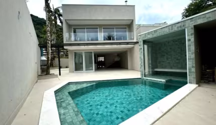 Casa a venda em Juquehy Litoral Norte de São Paulo.