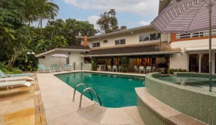 Casa a venda na Riviera de São Lourenço em Bertioga