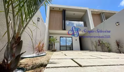 Linda casa  nascente no Eusébio com 3 dormitórios