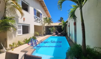 Linda casa duplex no Porto das Dunas com 4 quartos