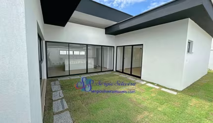 Ampla casa duplex com 4 suítes no Jardins Ibiza - Eusébio