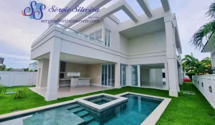 Luxuosa casa no Alphaville Fortaleza com 5 suítes