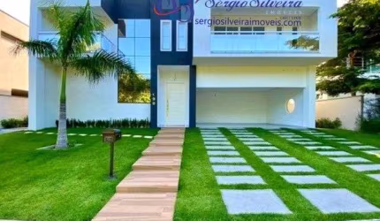 Casa de condomínio em excelente localização no Eusébio com 5 suítes