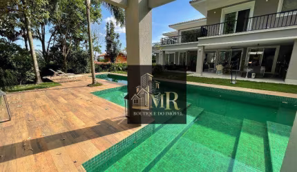 Alphaville Campinas - Magnifica e Ampla Casa à Venda. Living para 4 ambientes com pé direito duplo, lareira a gás e lavabo. 1.798m2  de terreno...