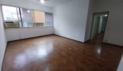 Vende-se excelente apartamento sala, 3 quartos, com 107m², na Tijuca, perto do Metrô da Afonso Pena, R$ 590.000,00
