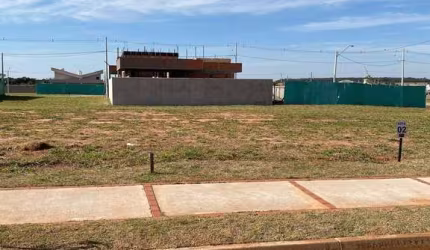 Terreno Condominio Cyrela entre residencias e plano só 450mil  OPORTUNIDADE