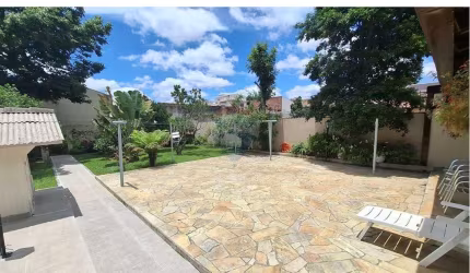 Sobrado com 364m² -  4 quartos -  No Boa vista.