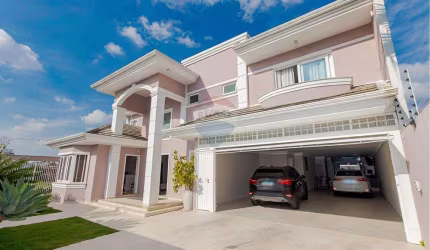 Residência 700 m²  Alto Padrão a Venda em São José dos Pinhais