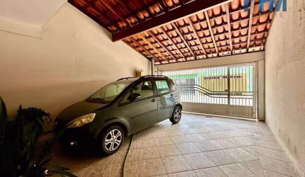 Casa com 3 dormitórios e edícula  à venda, 210 m² por R$ 700.000 - Parque Nossa Senhora da Candelária - Itu/SP