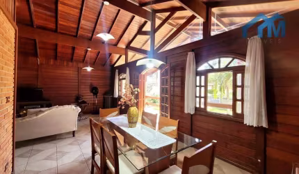 Casa Espaçosa e Completa em Condomínio Fechado – Lazer e Conforto para Sua Família!