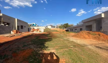Terreno à venda, 1298 m² por R$ 650.000,00 - Condomínio Terras de Mont Serrat - Salto/SP