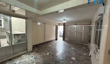 SALÃO COMERCIAL 50m² – AO LADO DA PRAÇA XV, SALTO/SP!