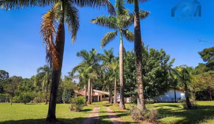 Chácara com 3 dormitórios à venda, 22476 m² por R$ 2.300.000,00 - Chácara das Planície - Araçoiaba da Serra/SP