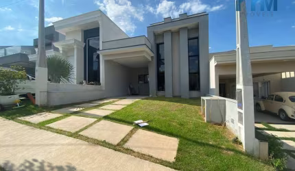 Casa com 3 dormitórios à venda, 117 m² por R$ 820.000,00 - Condomínio Village Moutonnée - Salto/SP