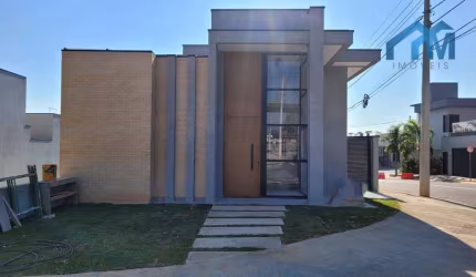 Casa com 3 dormitórios à venda, 123 m² por R$ 800.000,00 - Condomínio Parque Imperial - Salto/SP
