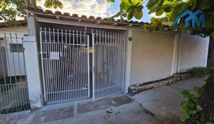 Casa com 3 dormitórios para alugar, 108 m² por R$ 2.367,00/mês - São Luiz - Itu/SP