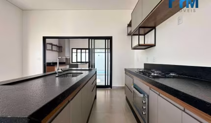 Casa com 3 dormitórios à venda, 170 m² por R$ 1.250.000,00 - Residencial Lagos D'icaraí - Salto/SP