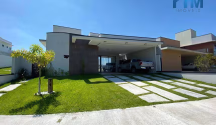 Casa com 3 dormitórios para alugar, 154 m² por R$ 9.729,33/mês - Condomínio Central Parque - Salto/SP