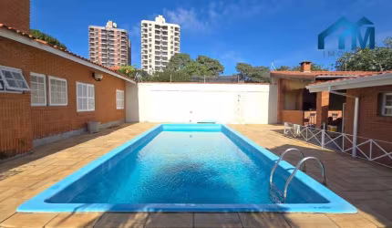 Casa com 4 dormitórios, 386 m² - venda por R$ 1.500.000,00 ou aluguel por R$ 5.000,00/mês - Jardim Faculdade - Itu/SP