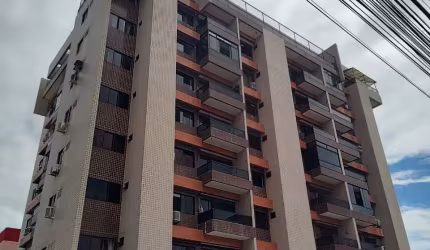Belo apto em mangabeiras, com três quartos sendo 01 suíte e 02 vagas cobertas.