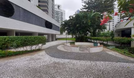 Apartamento para aluguel com 217 metros quadrados com 4 quartos em Tamarineira - Recife - PE
