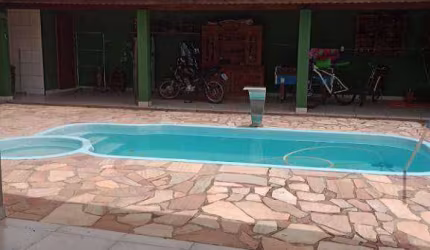 Chácara com 3 dormitórios à venda, 1000 m² por R$ 950.000,00 - Curralinho - Pouso Alegre/MG