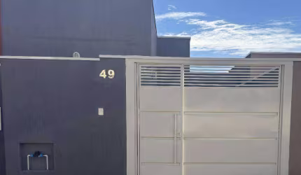 Excelente casa com 3 dormitórios, no bairro Vergani, com 92 metros, por apenas R$450mil.