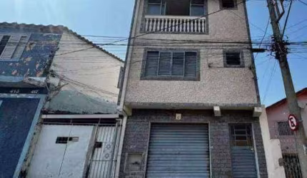 Sobrado com 3 dormitórios à venda, 229 m² por R$ 480.000 - Centro - Pouso Alegre/MG
