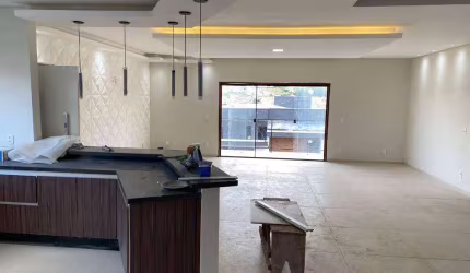 Casa com 3 dormitórios à venda, 250 m² por R$ 1.100.000,00 - Pousada do Sol - Pouso Alegre/MG
