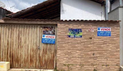 Casa com 2 dormitórios à venda, 80 m² por R$ 280.000,00 - Foch - Pouso Alegre/MG