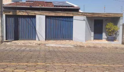 Casa com 4 dormitórios, 440 m² - venda por R$ 2.600.000,00 ou aluguel por R$ 8.125,00/mês - Alfredo Custódio de Paula - Pouso Alegre/MG