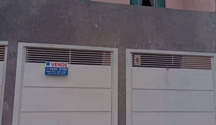 Casa com 2 dormitórios à venda, 94 m² por R$ 440.000,00 - Jardim Aeroporto - Pouso Alegre/MG