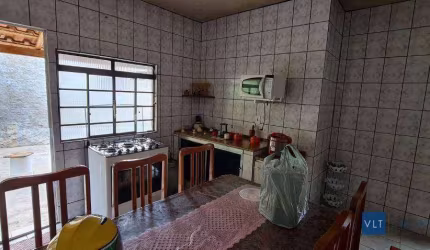 Casa com 2 dormitórios à venda por R$ 260.000 - São João - Pouso Alegre/MG