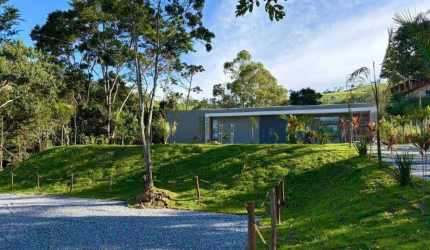 Chácara com 3 dormitórios à venda, 3150 m² por R$ 1.150.000,00 - Canta Galo - Pouso Alegre/MG