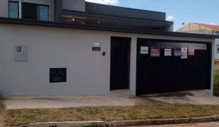 Casa com 3 dormitórios à venda, 144 m² por R$ 495.000,00 - Parque Real - Pouso Alegre/MG