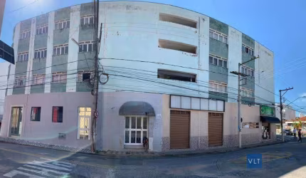 Apartamento com 3 dormitórios à venda, 143 m² por R$ 320.000 - Jardim Primavera - Pouso Alegre/MG
