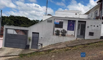 Casa com 8 dormitórios à venda, 297 m² por R$ 1.300.000,00 - Jardim Frederico - Pouso Alegre/MG