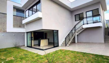 Casa com 3 dormitórios à venda, 163 m² por R$ 985.000,00 - Serra Morena - Pouso Alegre/MG