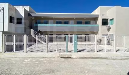 Apartamento à venda 2/4 sendo 1 suíte na Barra dos Coqueiros