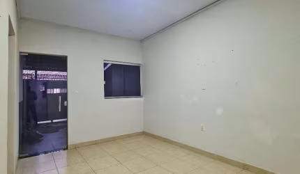 Casa com 3 quartos à venda na Quadra 10 Conjunto H, 1, Paranoá, Brasília por R$ 180.000
