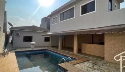 Casa em condomínio fechado com 4 quartos à venda na Rua 12 Chácara 129A Conjunto A, 1, Setor Habitacional Vicente Pires - Trecho 1, Brasília por R$ 1.299.000