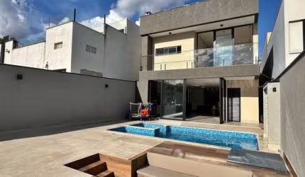 Casa em condomínio fechado com 4 quartos à venda na Rua 4, 2, Vicente Pires, Brasília por R$ 1.390.000