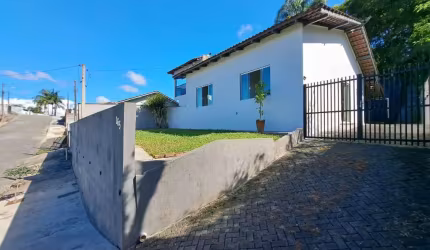 Casa Averbada - Floresta - Joinville/SC