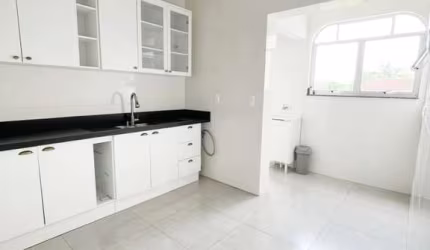 Apartamento para Venda em Joinville, Atiradores, 3 dormitórios, 1 banheiro, 1 vaga